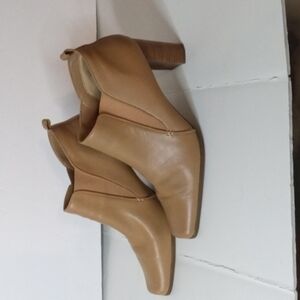 Worthington Women's Ankle Boots, US 10, Tan Slipon pre-owned